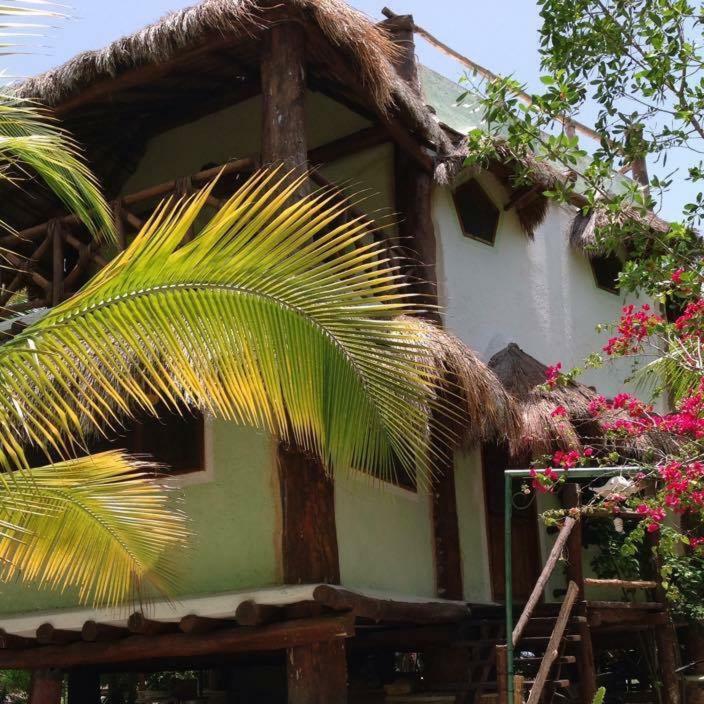 La Casa De Juan Villa Isla Holbox Exterior photo